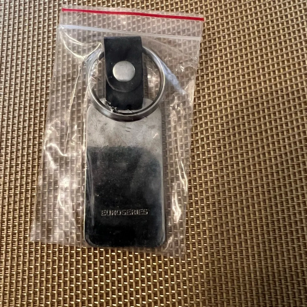Hyundai Car Euroseries Key ring NEW NWT